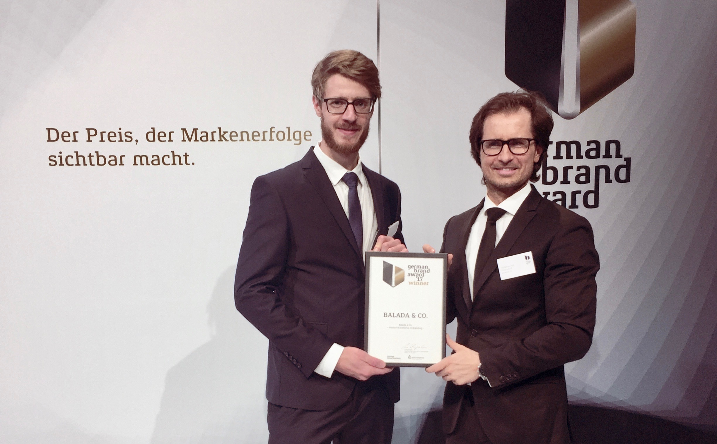 Slider_GBA_Team_col_3